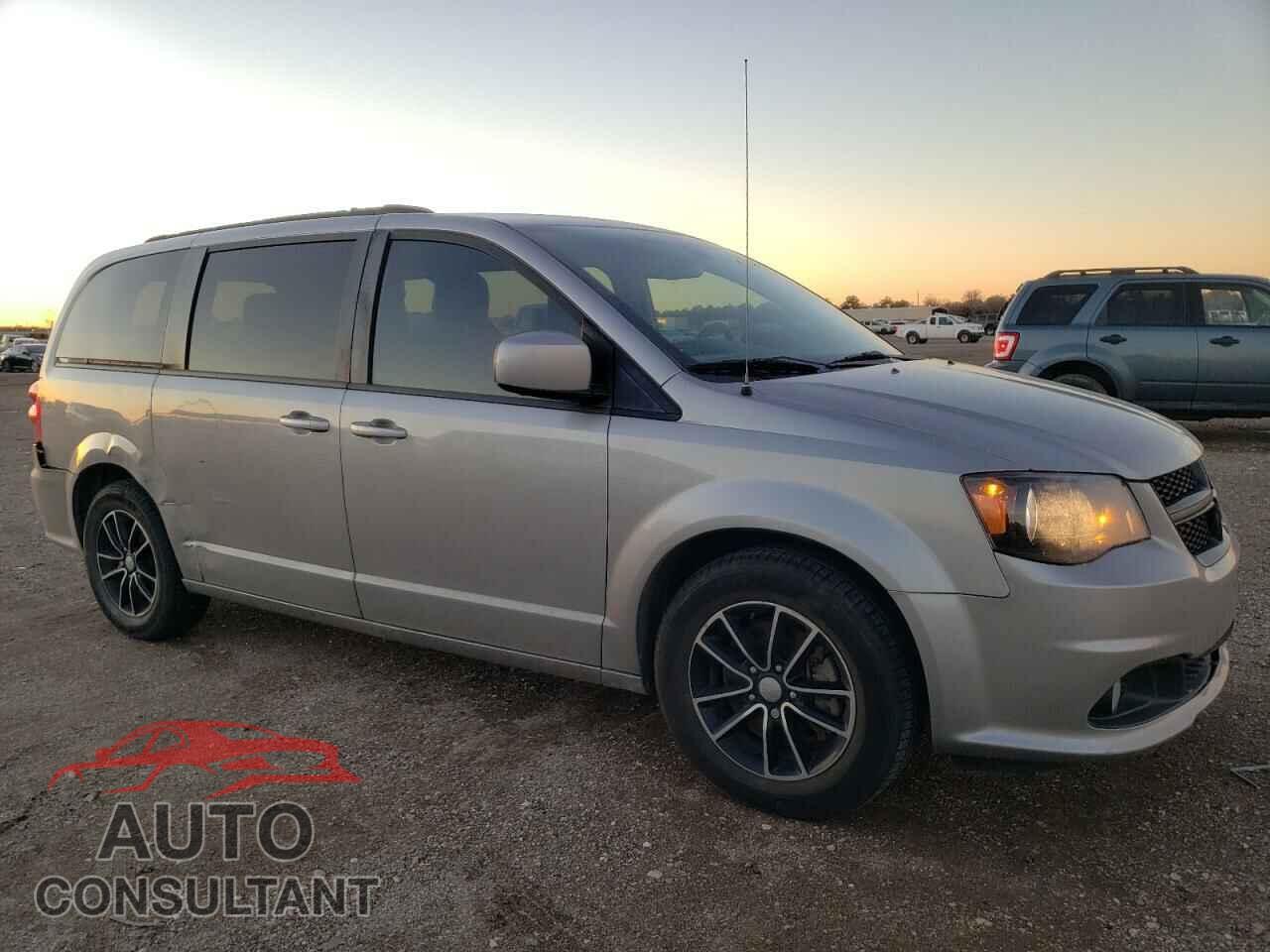 DODGE CARAVAN 2018 - 2C4RDGBG8JR329552
