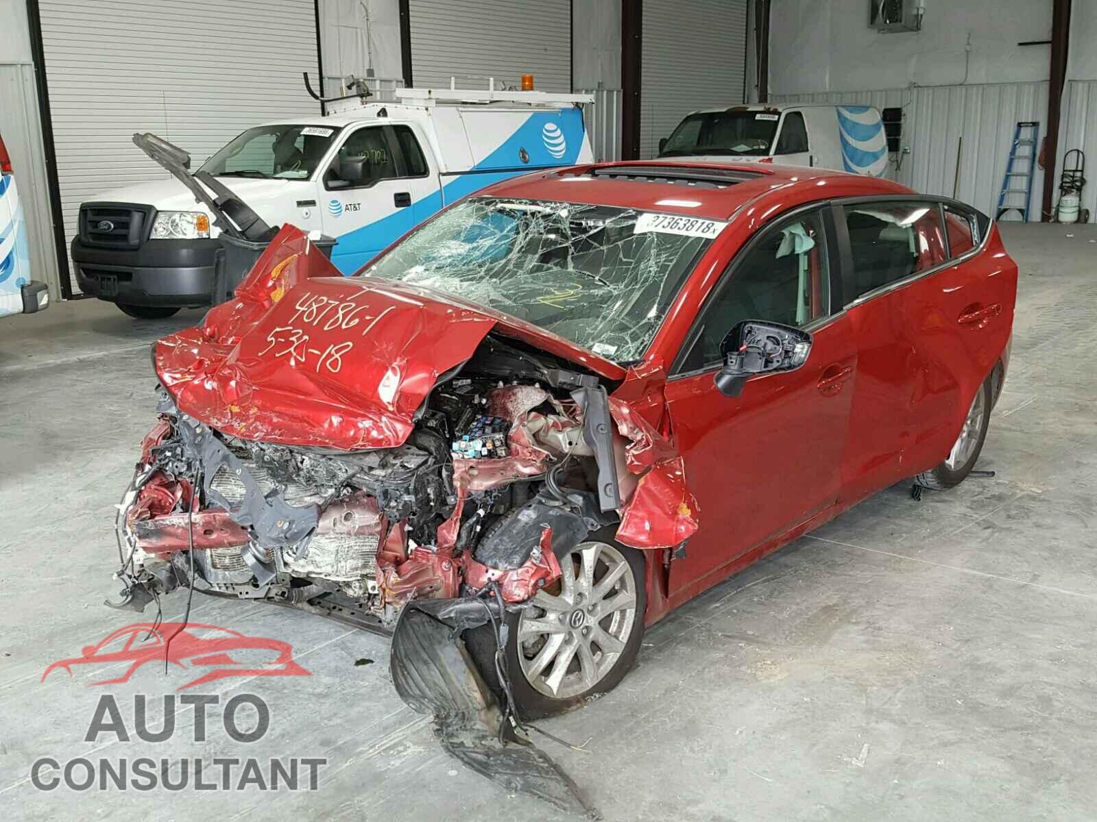 MAZDA 3 2015 - 3MZBM1V7XFM154498