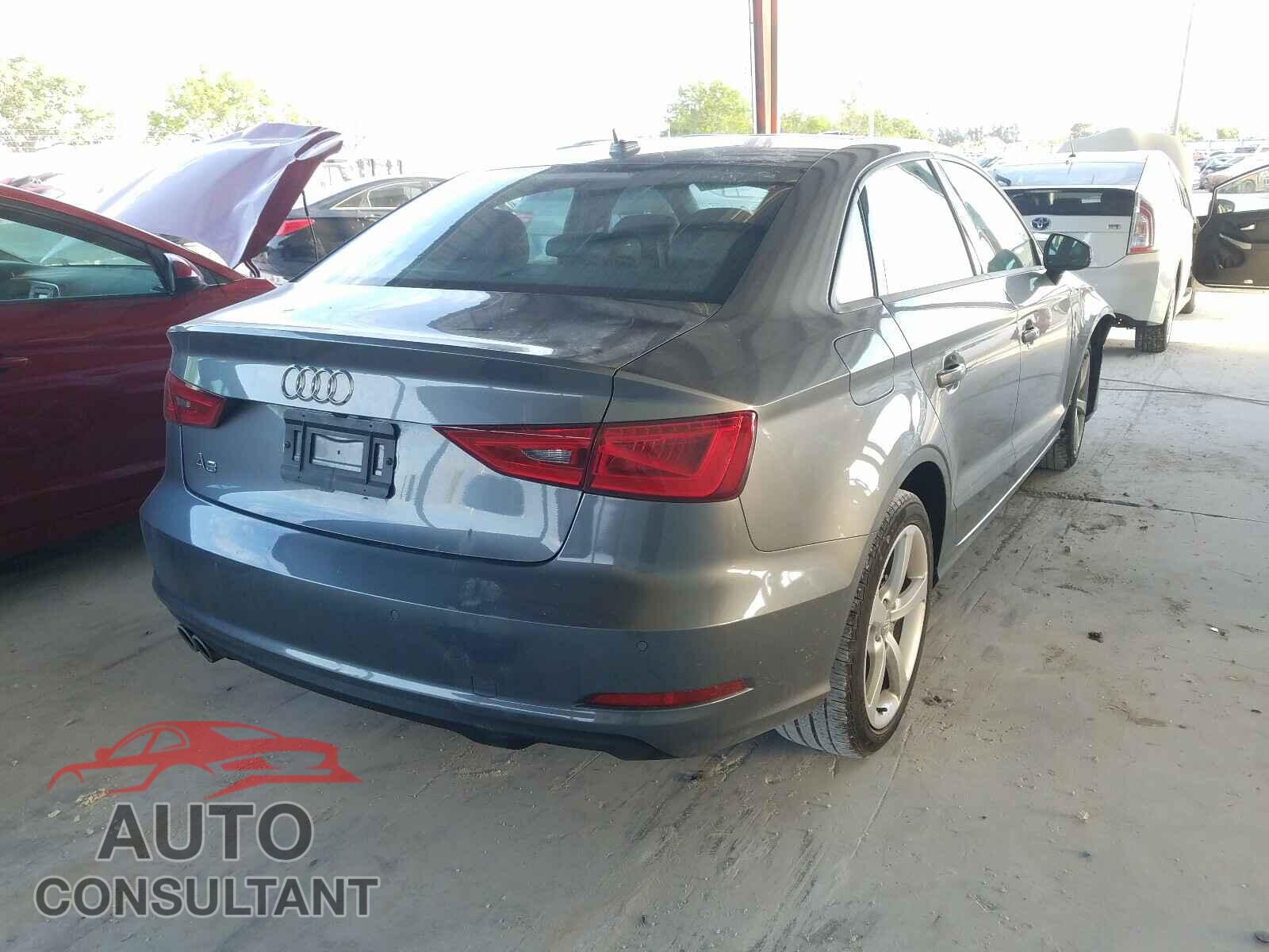 AUDI A3 2016 - WAUA7GFF4G1068792