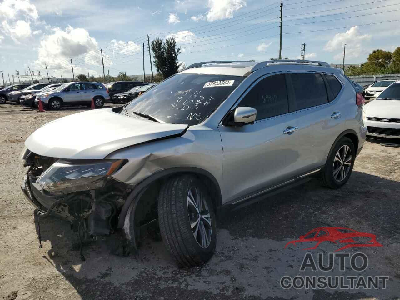 NISSAN ROGUE 2017 - 5N1AT2MT0HC886550