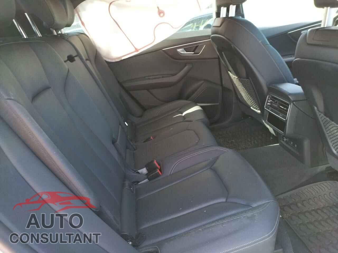AUDI Q8 2021 - WA1EVAF18MD010734