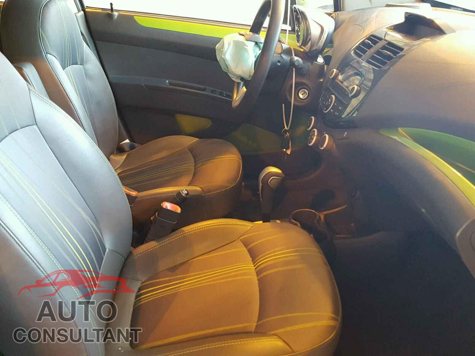 CHEVROLET SPARK 2015 - KL8CB6S90FC810704