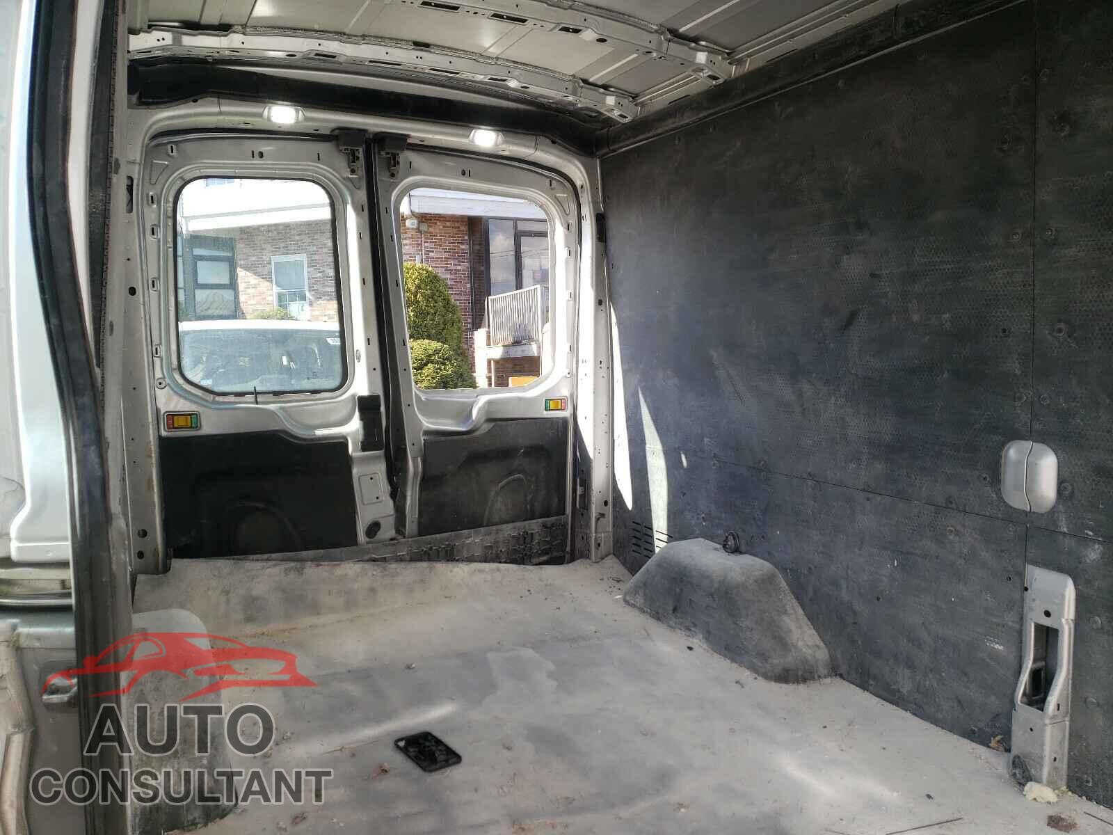 FORD TRANSIT CO 2020 - 1FTBR2C81LKA12274