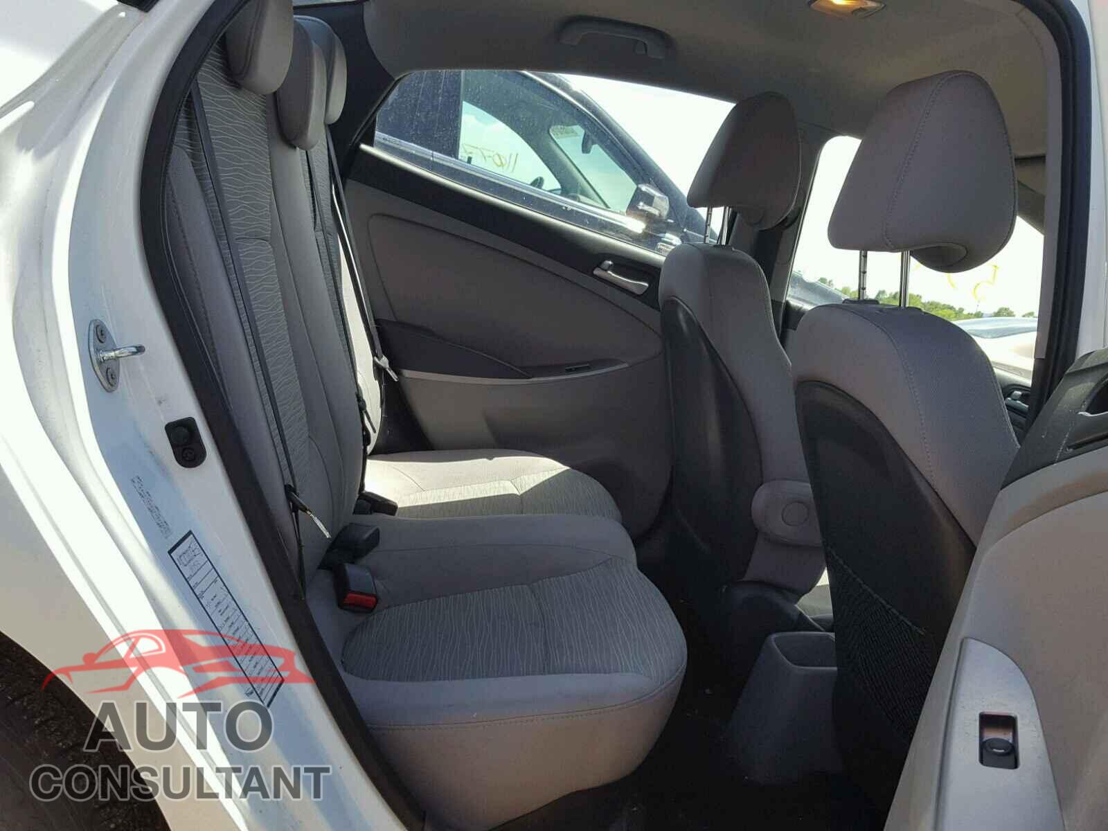 HYUNDAI ACCENT 2015 - KMHCT4AE3FU827462