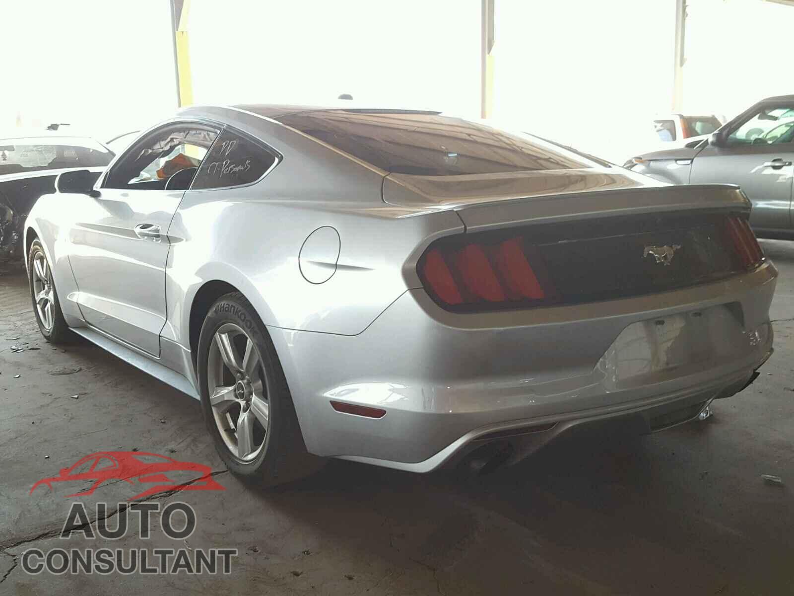 FORD MUSTANG 2015 - 1FA6P8TH7F5339135