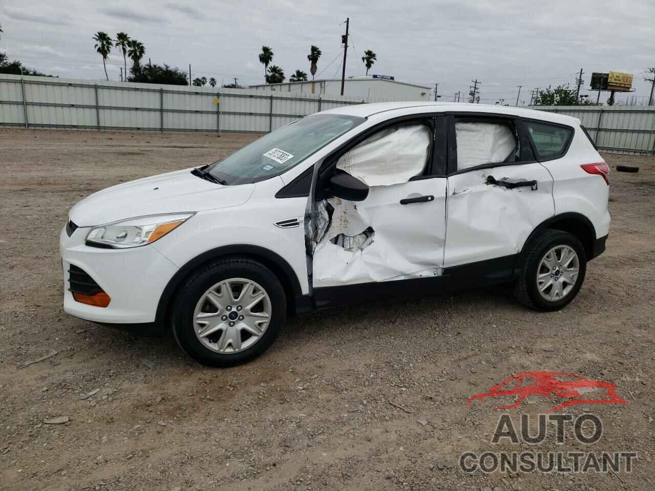 FORD ESCAPE 2016 - 1FMCU0F70GUA75415