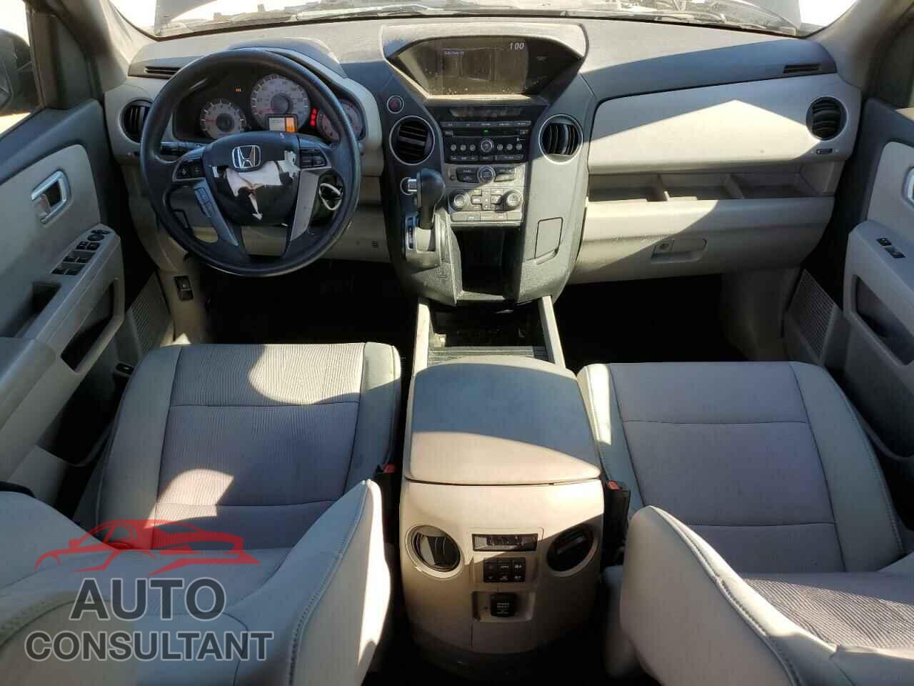 HONDA PILOT 2013 - 5FNYF4H42DB022427