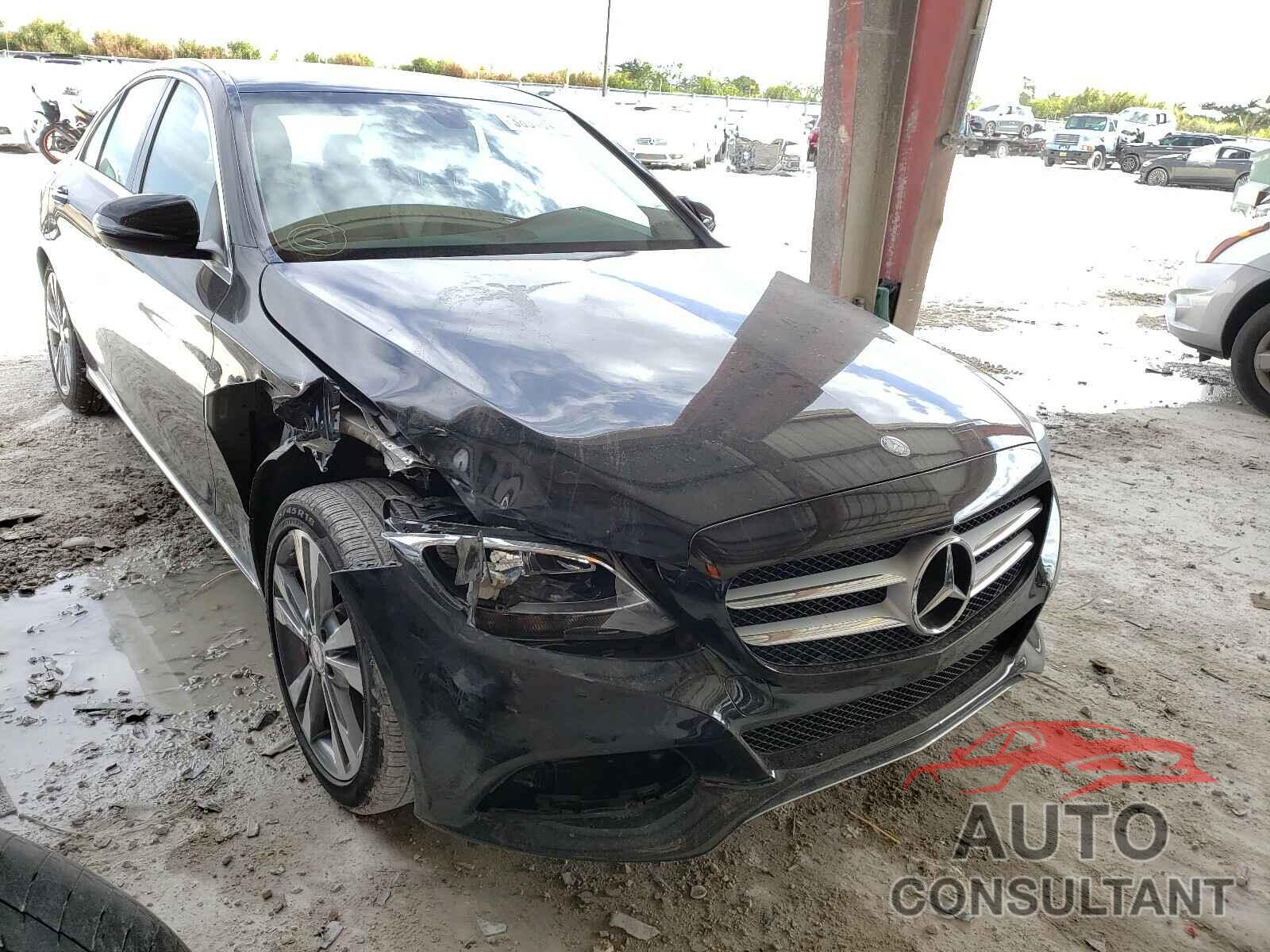 MERCEDES-BENZ C CLASS 2016 - 55SWF4JB2GU114348