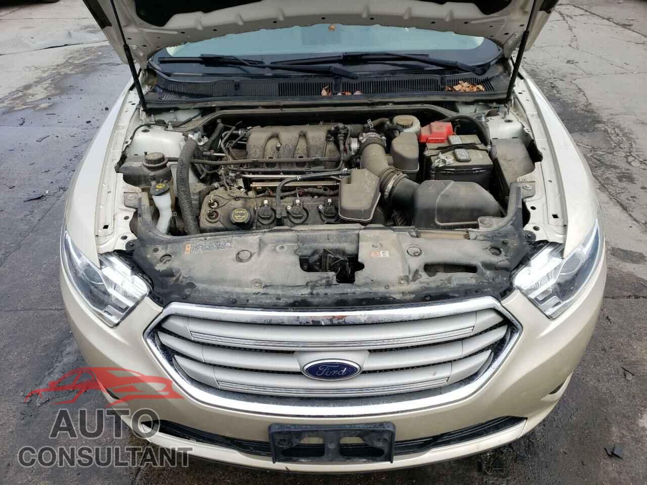 FORD TAURUS 2017 - 1FAHP2D86HG122607