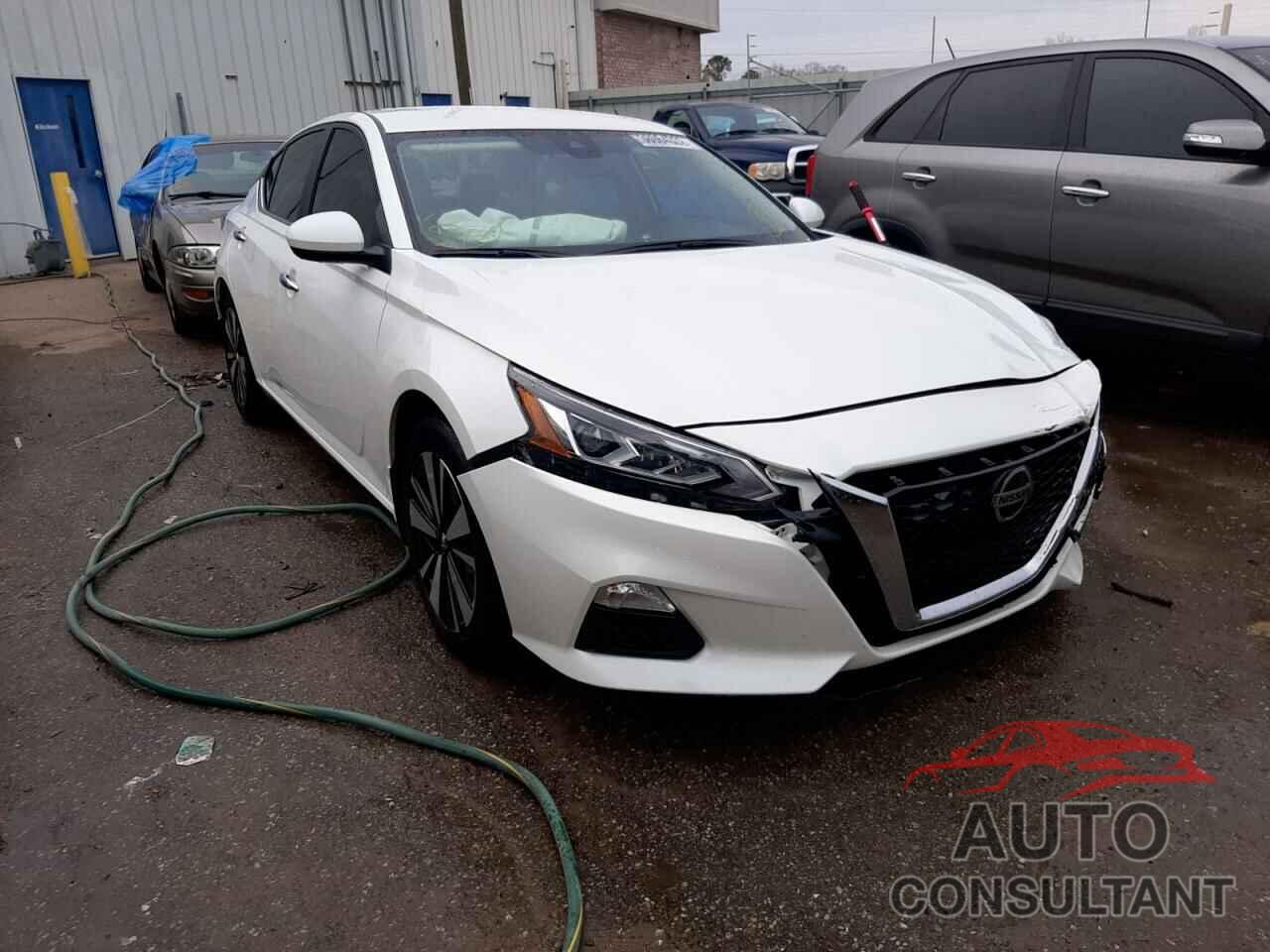 NISSAN ALTIMA SV 2021 - 1N4BL4DV5MN385339