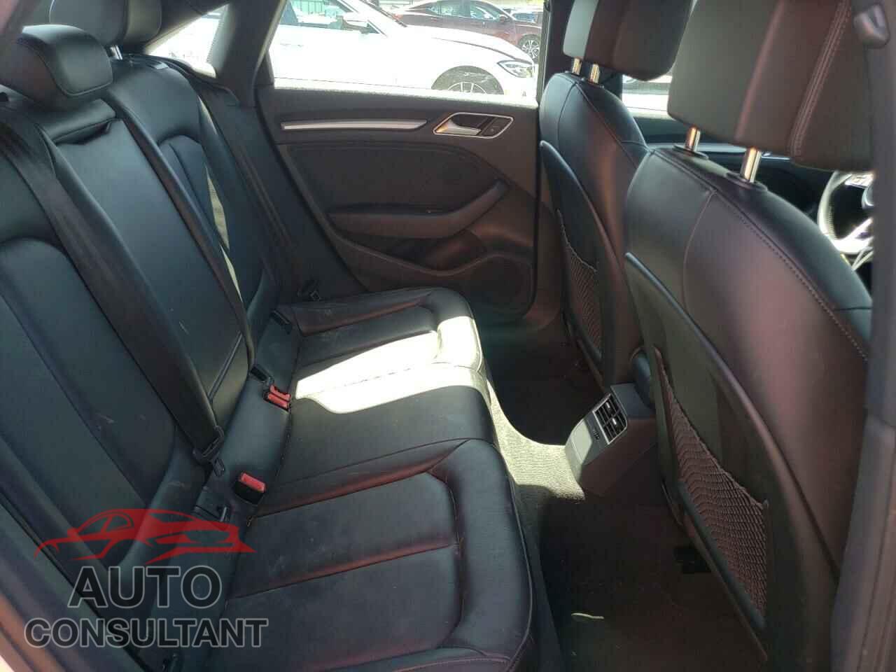 AUDI A3 2019 - WAUBEGFF2K1024177