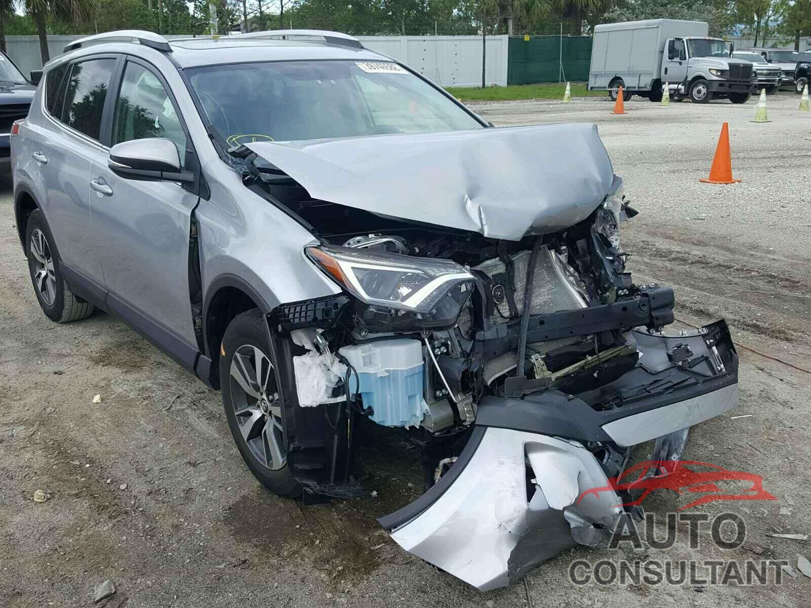 TOYOTA RAV4 XLE 2016 - 2T3RFREV8GW518832