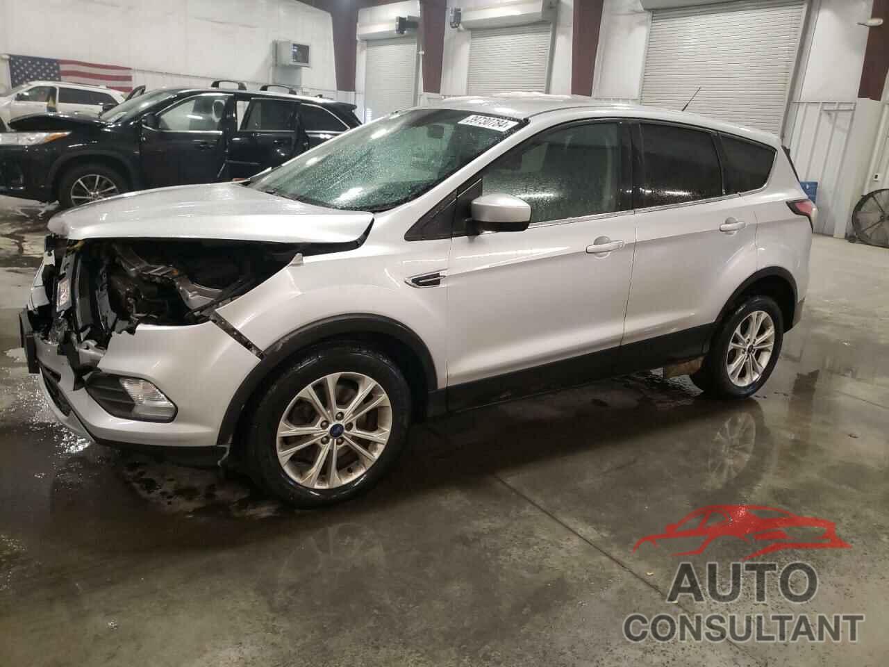 FORD ESCAPE 2017 - 1FMCU9GD0HUB08293