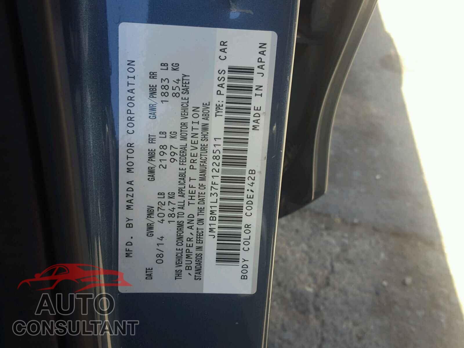 MAZDA 3 2015 - JM1BM1L37F1228511