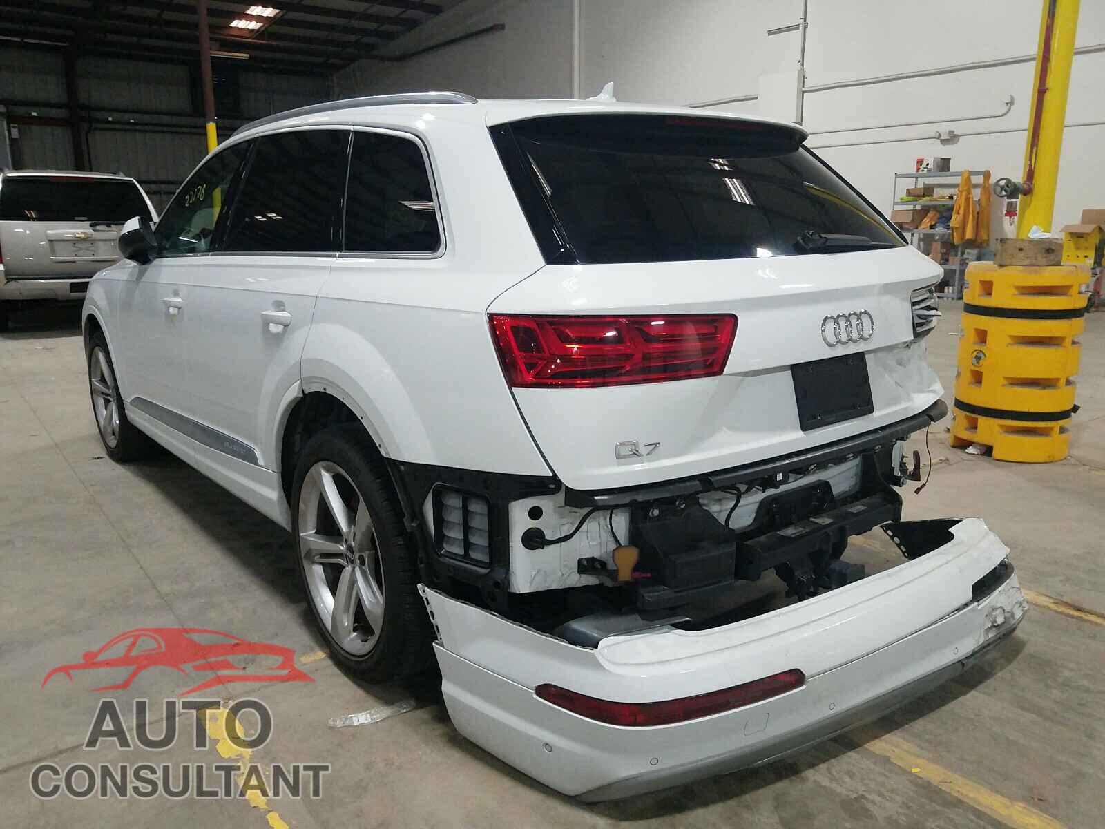 AUDI Q7 2019 - WA1VAAF76KD009708