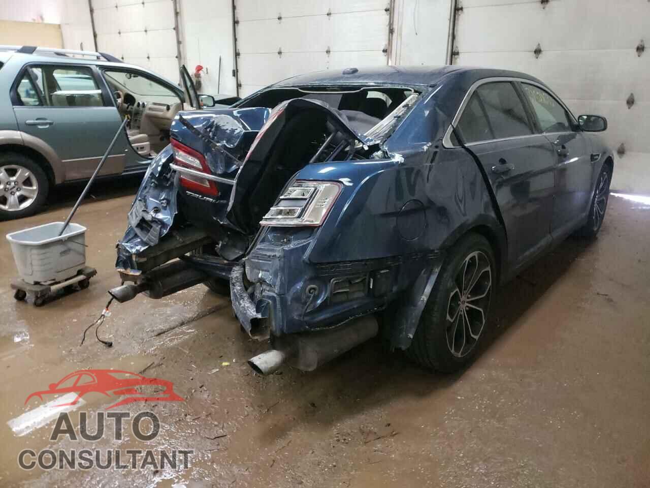 FORD TAURUS 2016 - 1FAHP2KT7GG143231