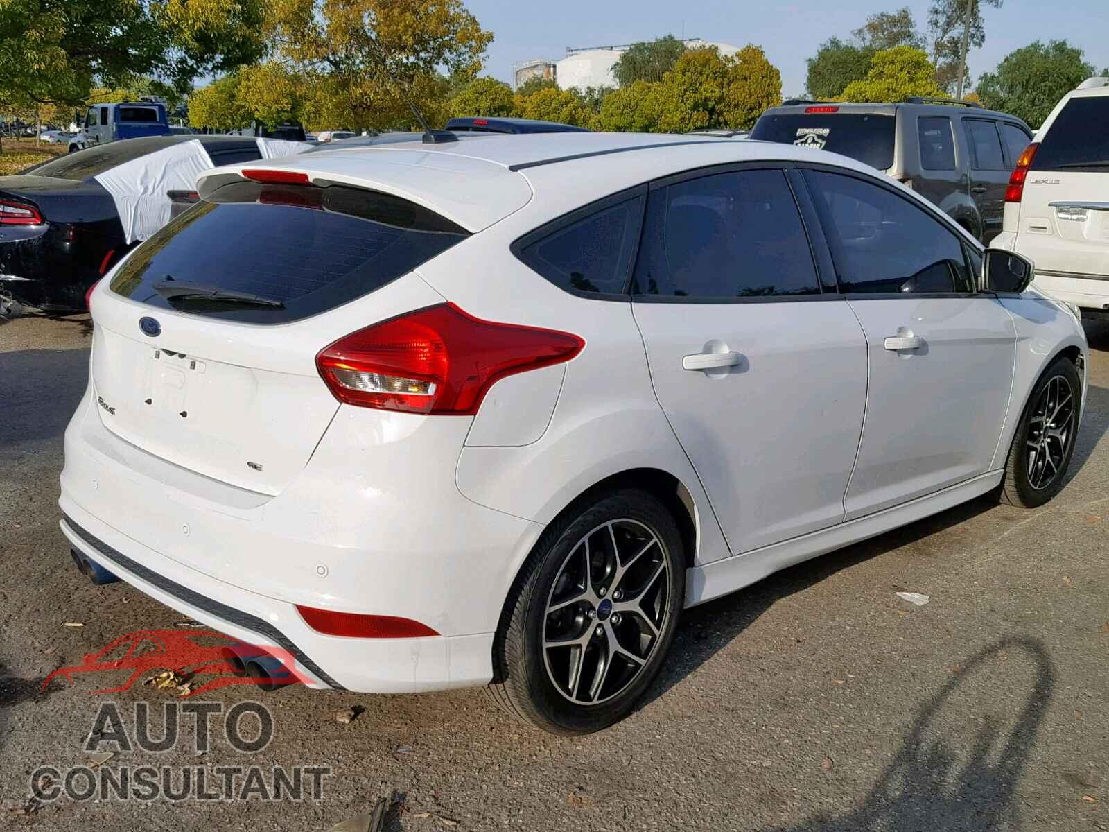 FORD FOCUS SE 2016 - WP1AA2A2XGLA08806