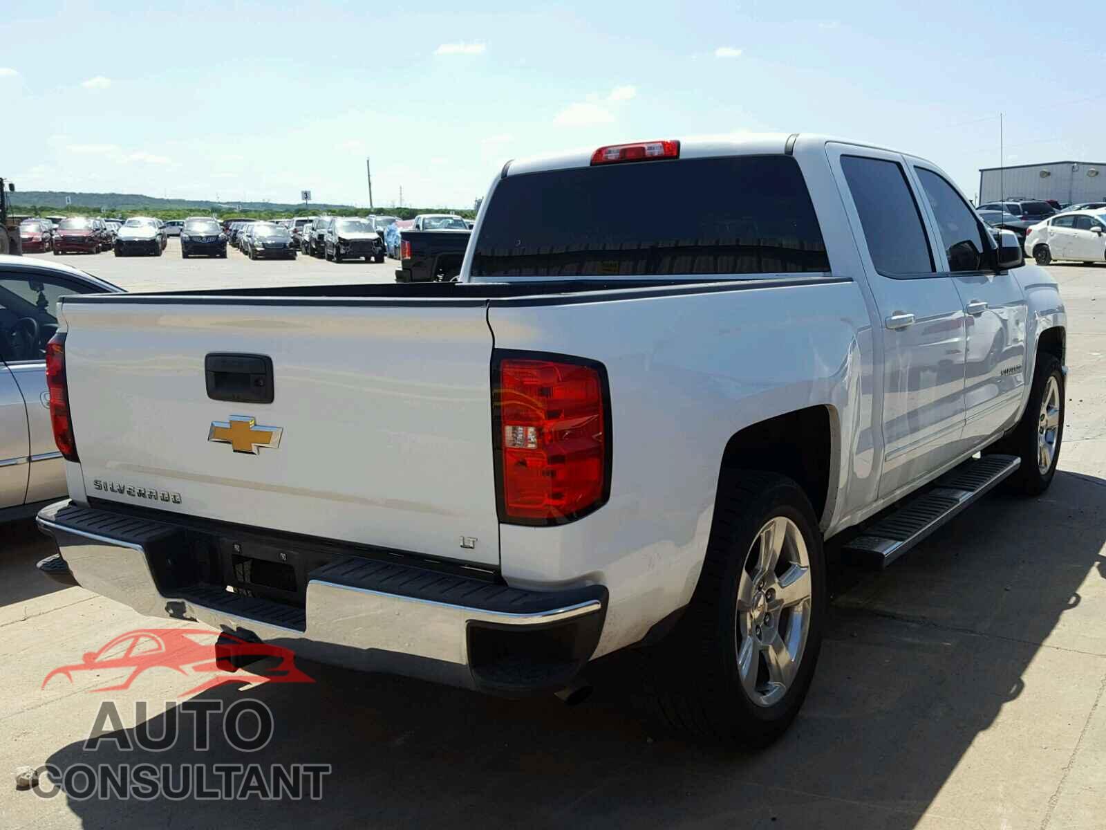 CHEVROLET SILVERADO 2015 - 1N6AD0EV8KN772570