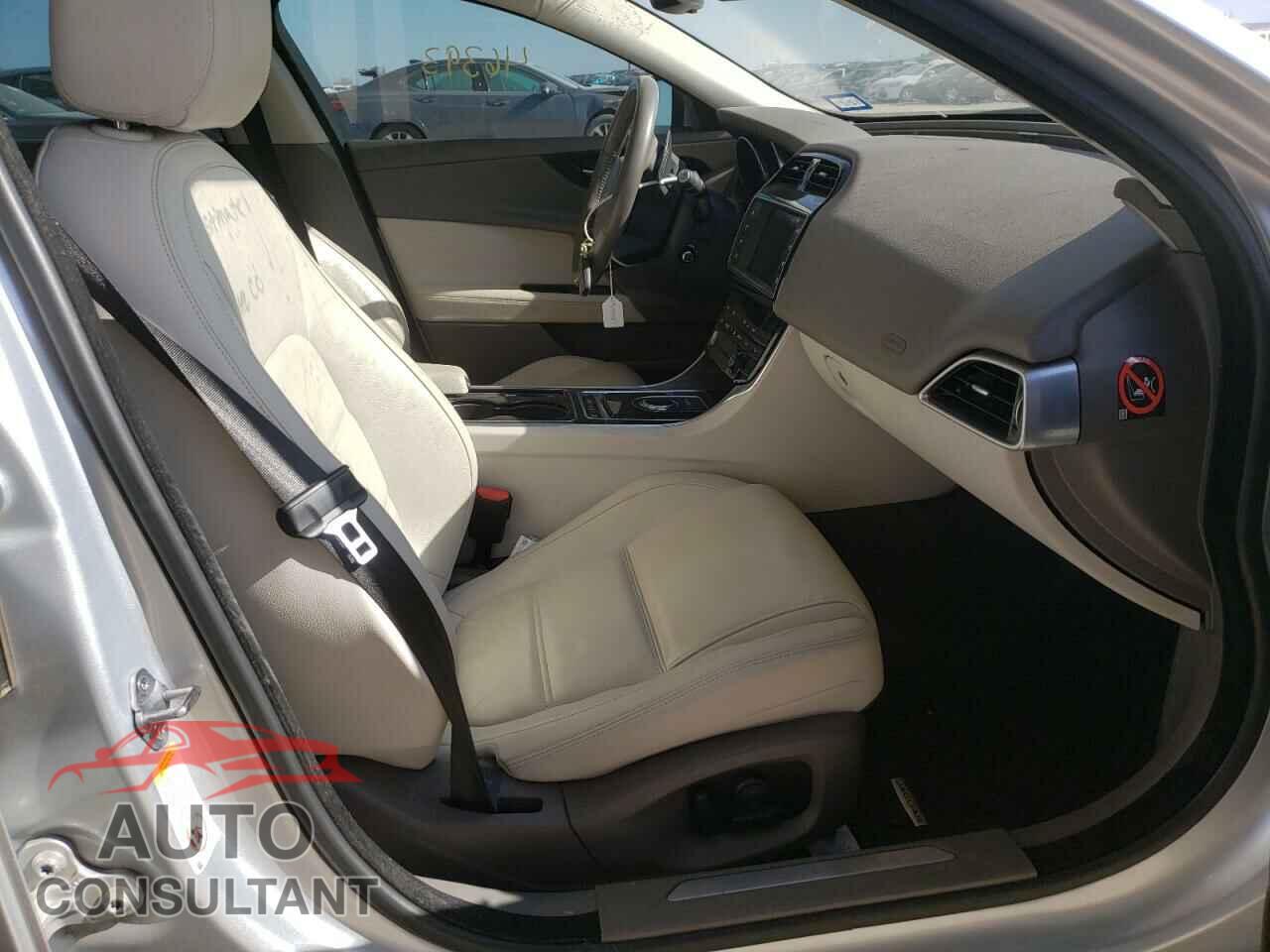 JAGUAR XE 2017 - SAJAK4BV0HA976446