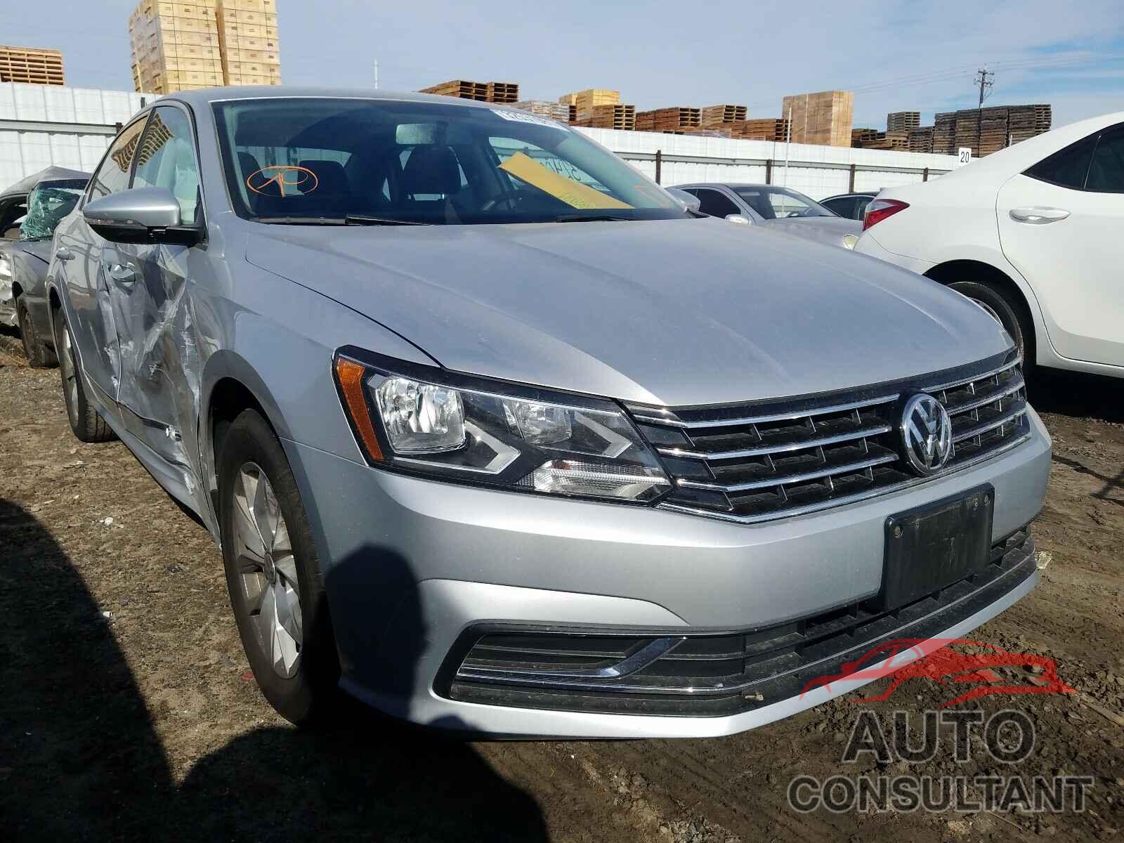 VOLKSWAGEN PASSAT 2016 - 1VWAT7A39GC018256