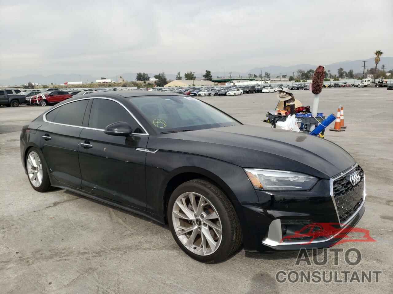 AUDI A5 2022 - WAUABCF53NA004142