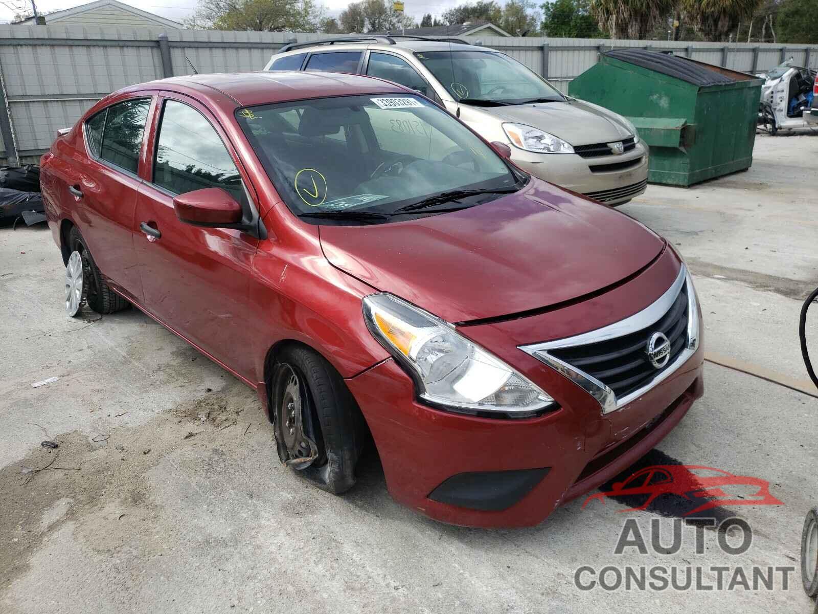 NISSAN VERSA 2018 - 3N1CN7AP7JL803818