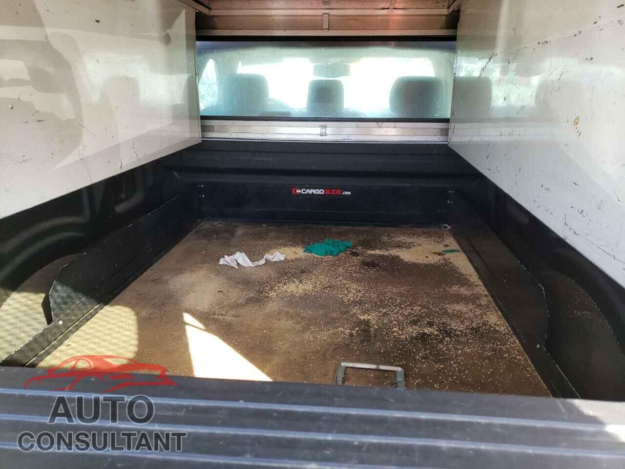 FORD F150 2017 - 1FTMF1C88HFC17411