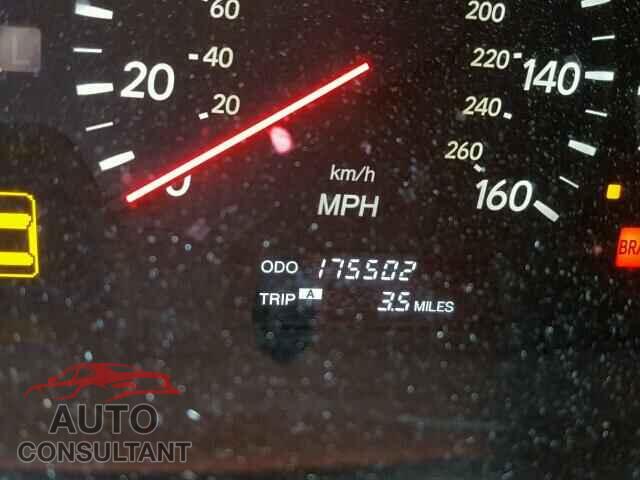 LEXUS LS430 2002 - 5TDKZ3DC3JS938805