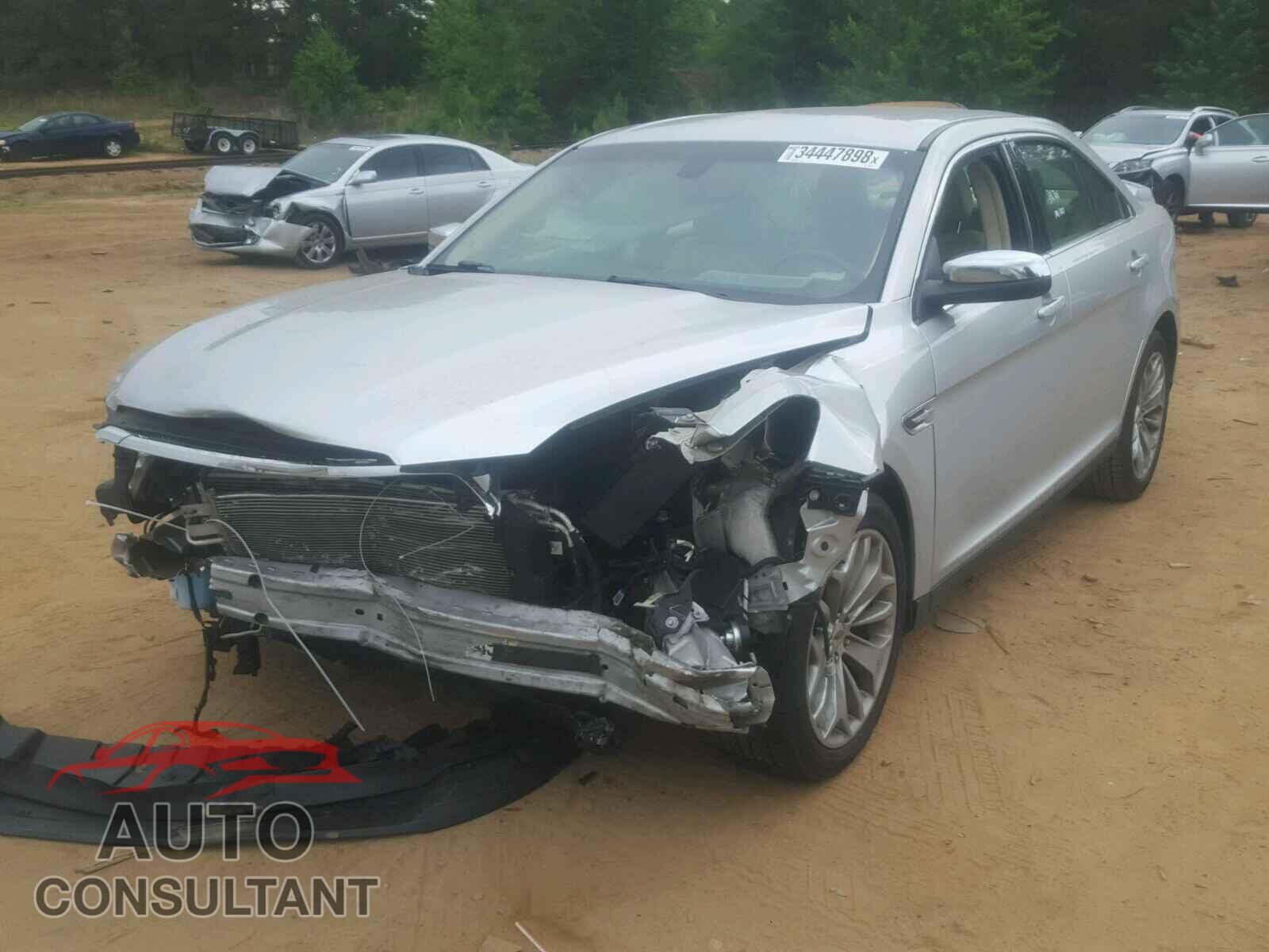 FORD TAURUS 2015 - 1FAHP2F82FG154982