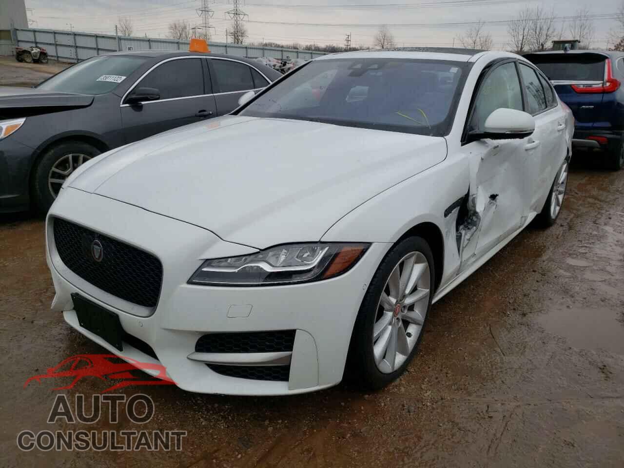 JAGUAR XF 2016 - SAJBL4BV3GCY18736