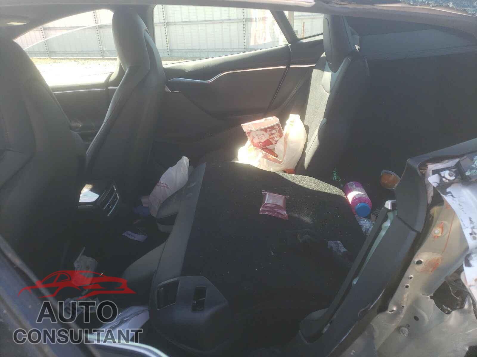 TESLA MODEL S 2016 - 5YJSA1E25GF144399