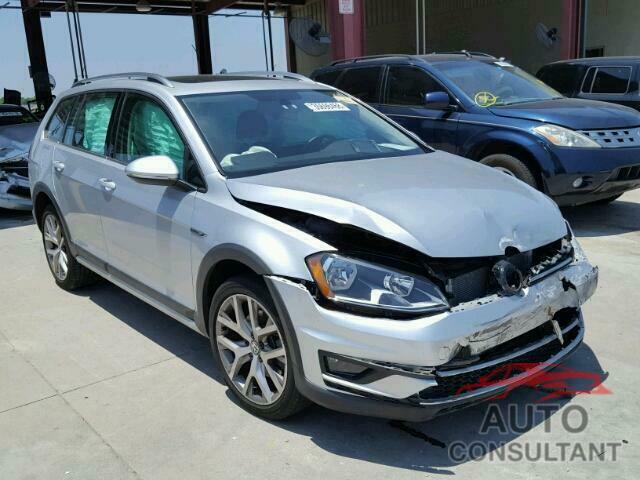 VOLKSWAGEN GOLF 2017 - 3VWH17AU8HM522620