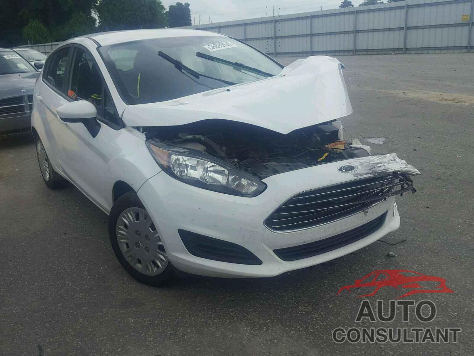 FORD FIESTA 2015 - 3FADP4TJ8FM157330
