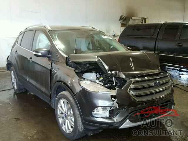 FORD ESCAPE 2017 - 1FMCU9J95HUA64375