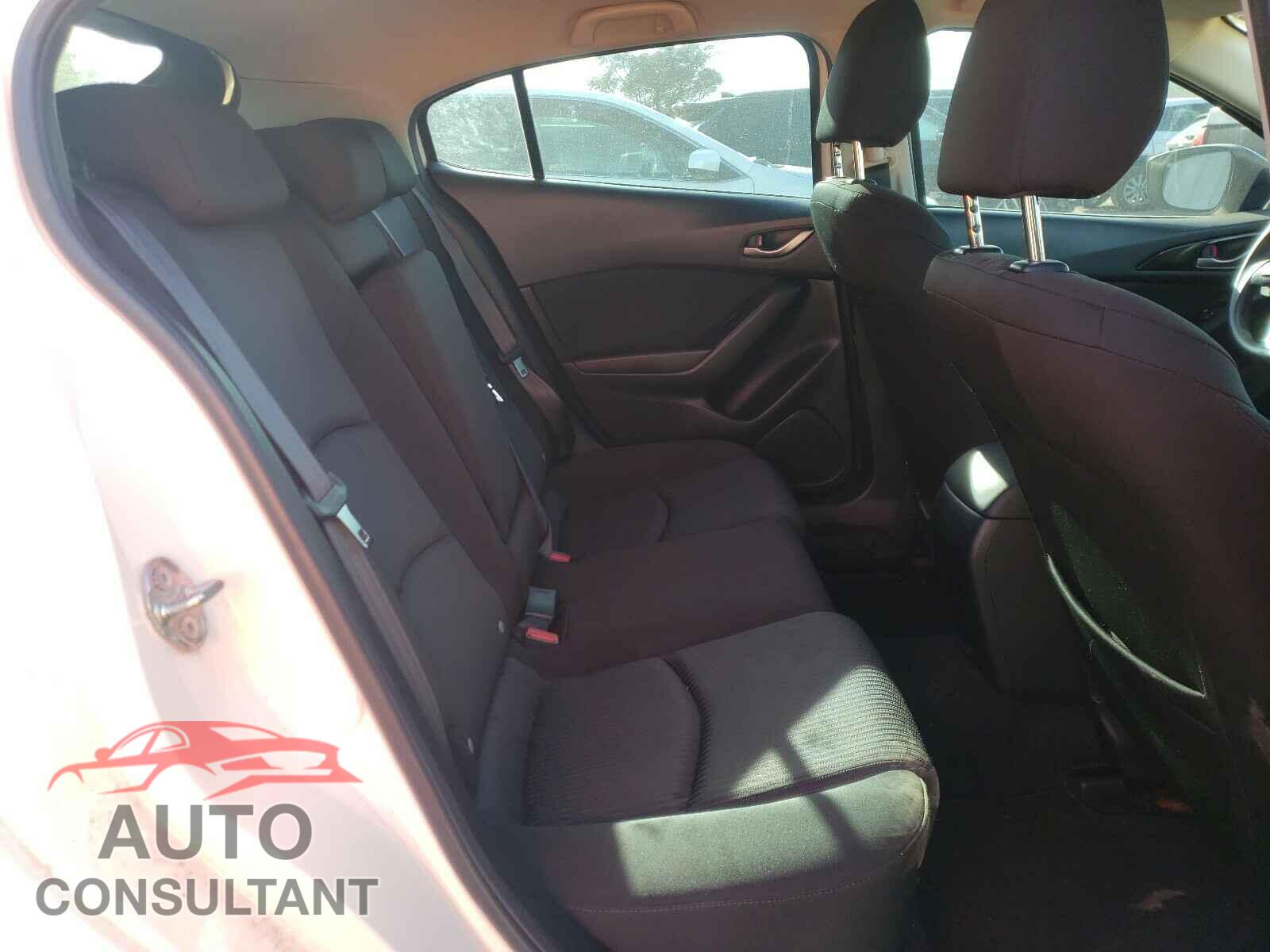 MAZDA 3 2016 - 3MZBM1K70GM322946