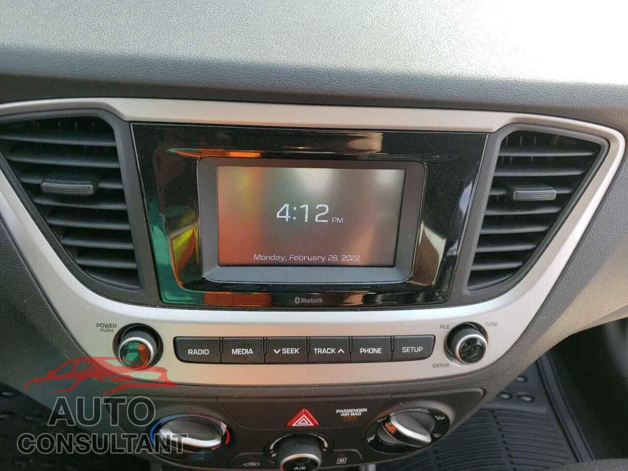 HYUNDAI ACCENT 2019 - 3KPC24A36KE061290