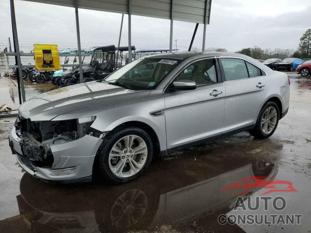 FORD TAURUS 2018 - 1FAHP2E8XJG110092