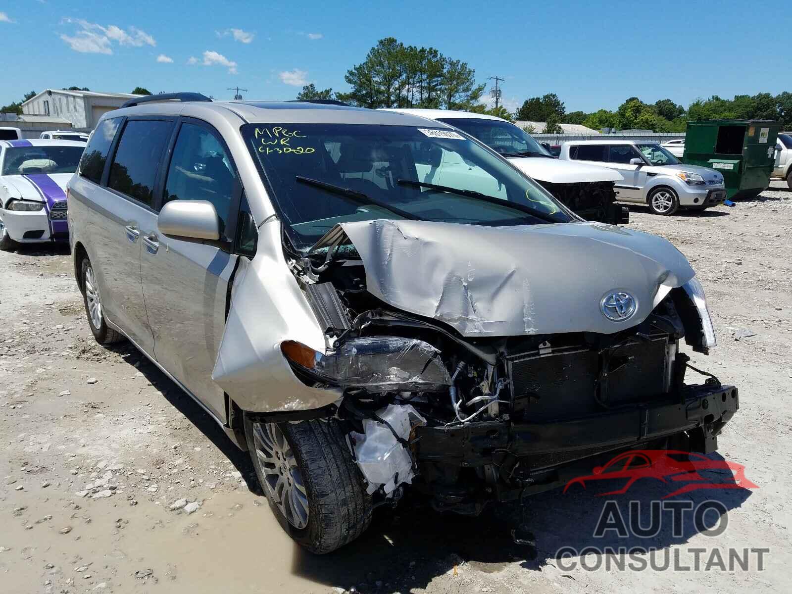 TOYOTA SIENNA 2017 - 5TDYZ3DCXHS808816