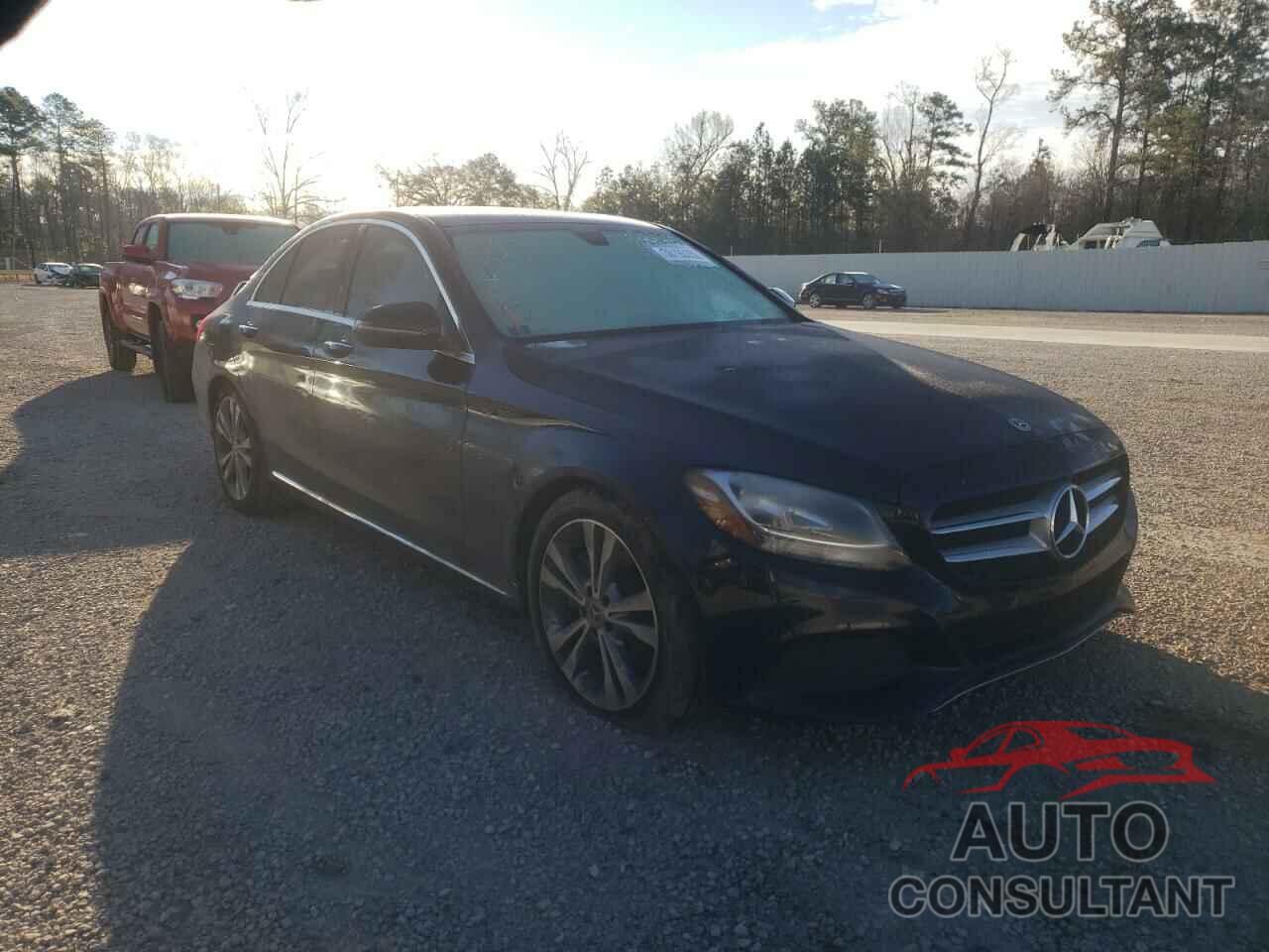 MERCEDES-BENZ C-CLASS 2018 - 55SWF4JB0JU239310