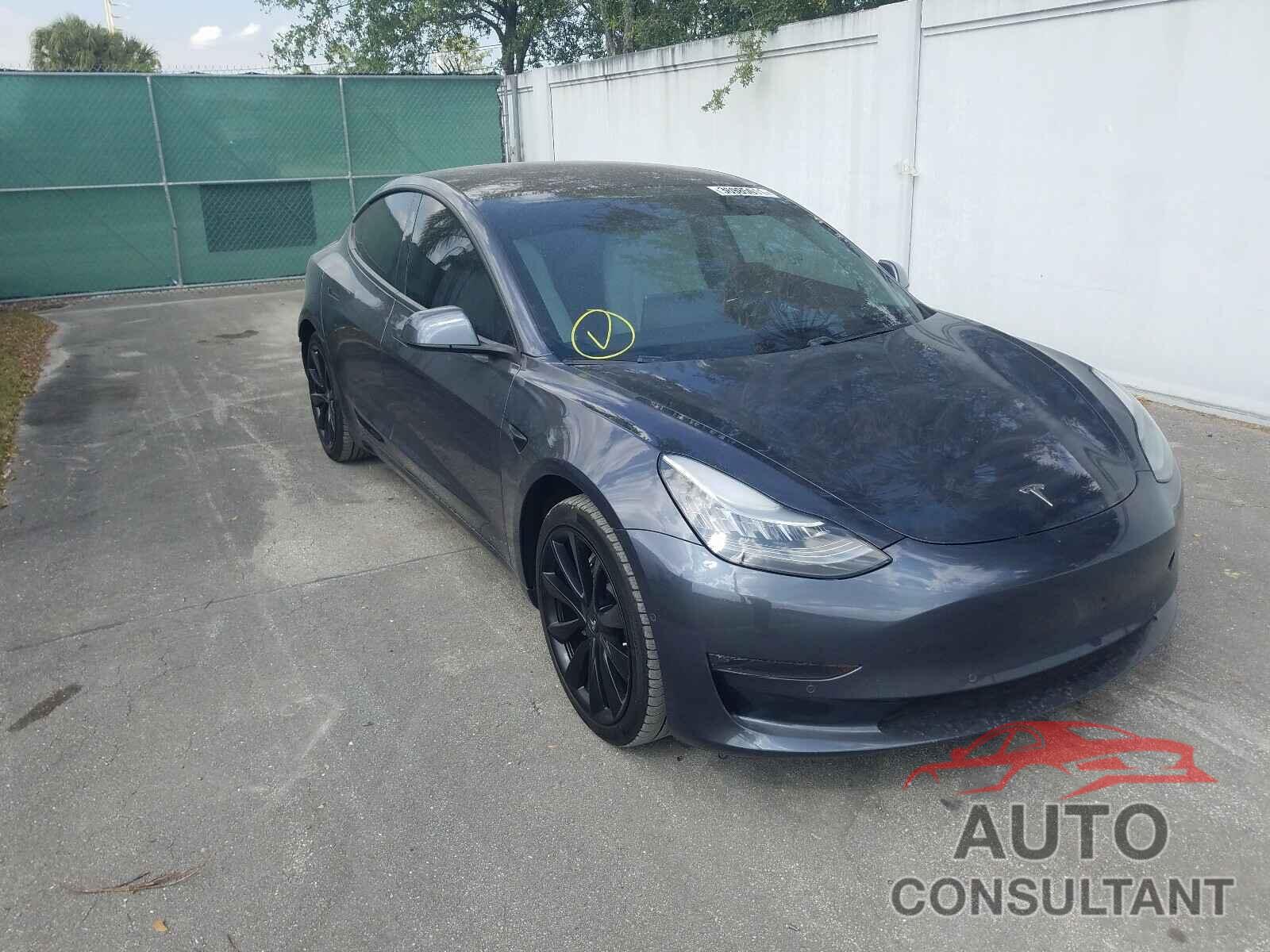 TESLA MODEL 3 2019 - 5YJ3E1EB3KF192582