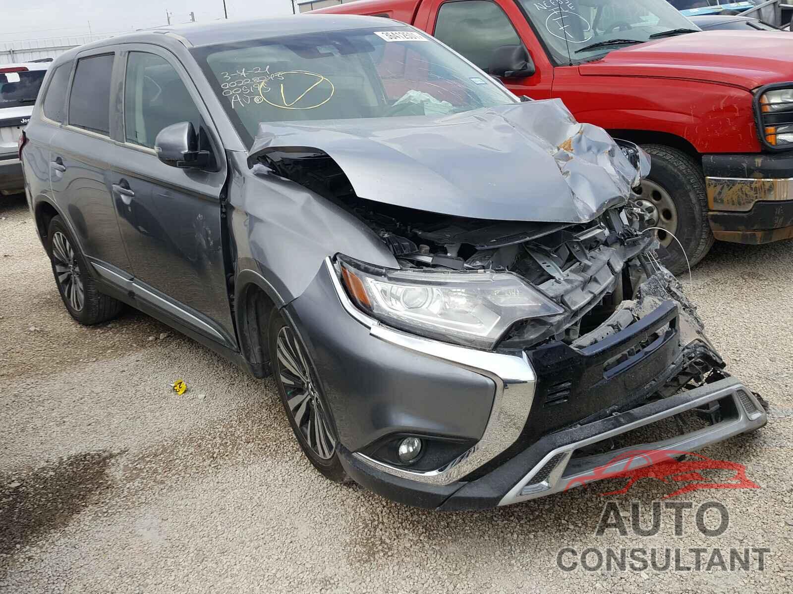 MITSUBISHI OUTLANDER 2020 - JA4AD3A32LZ005195