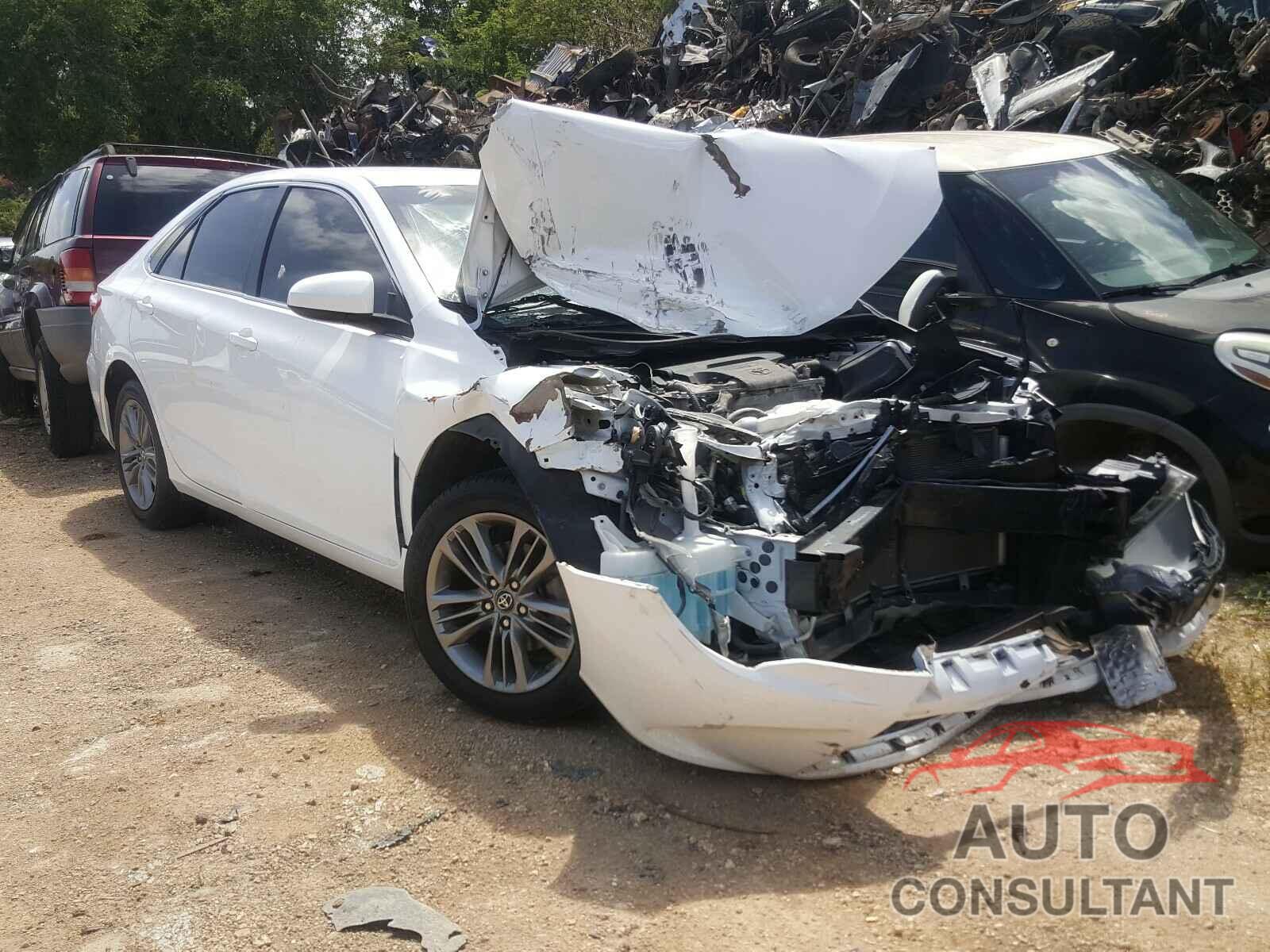 TOYOTA CAMRY 2016 - 4T1BF1FK9GU225604