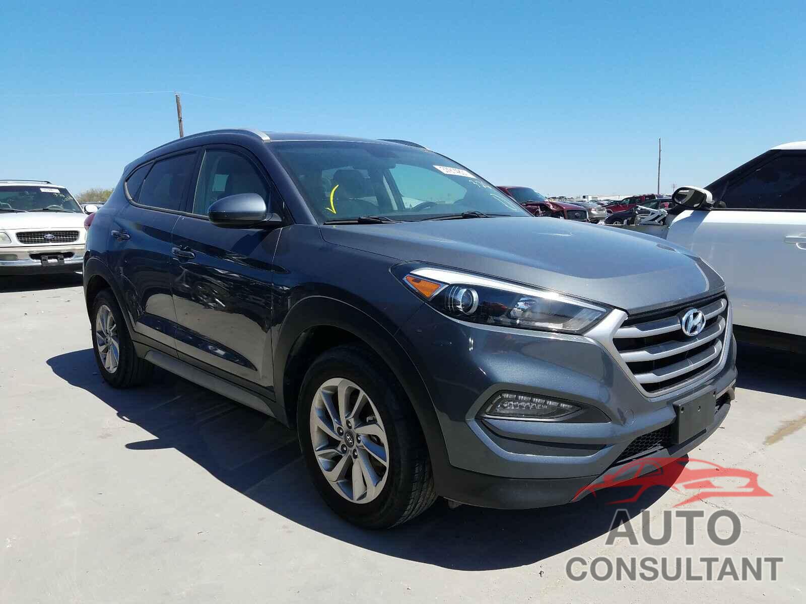 HYUNDAI TUCSON 2018 - KM8J33A44JU672888