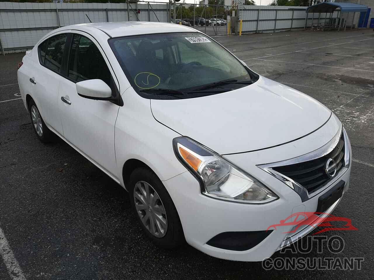 NISSAN VERSA 2018 - 3N1CN7AP2JL872478