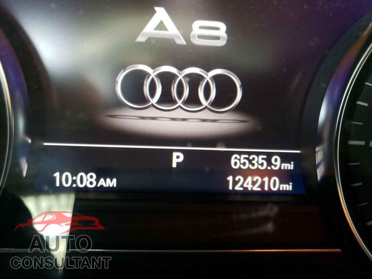 AUDI A8 2015 - WAU32AFD5FN002181