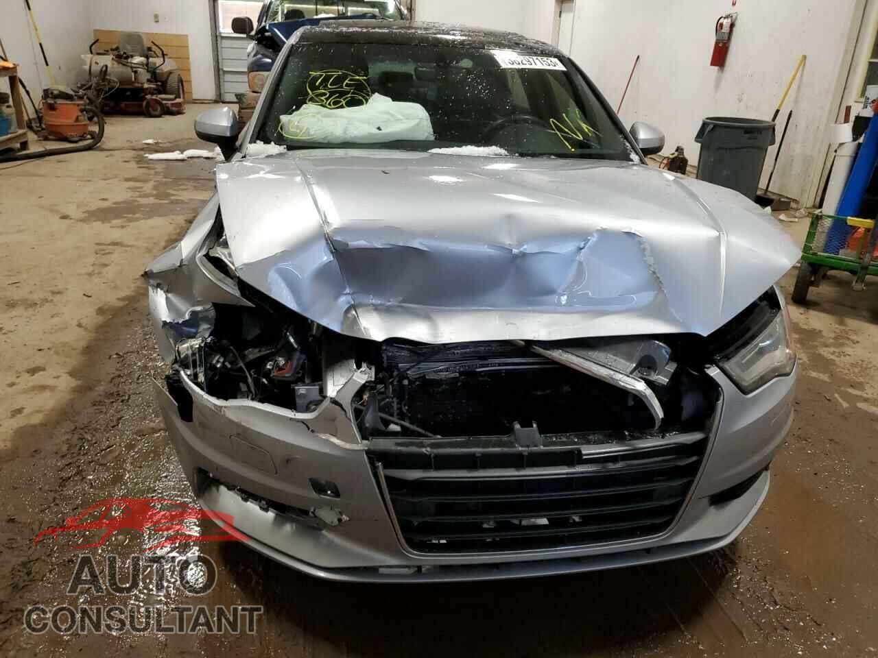 AUDI A3 2016 - WAUB8GFF3G1035543