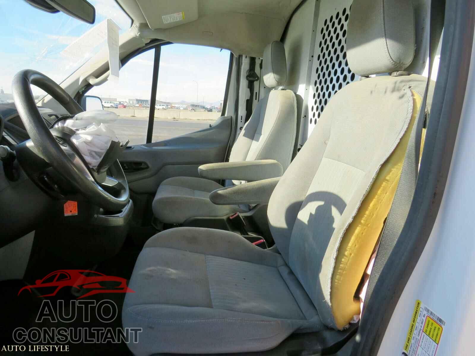 FORD TRANSIT CO 2016 - 1FTYE1YM4GKB50483