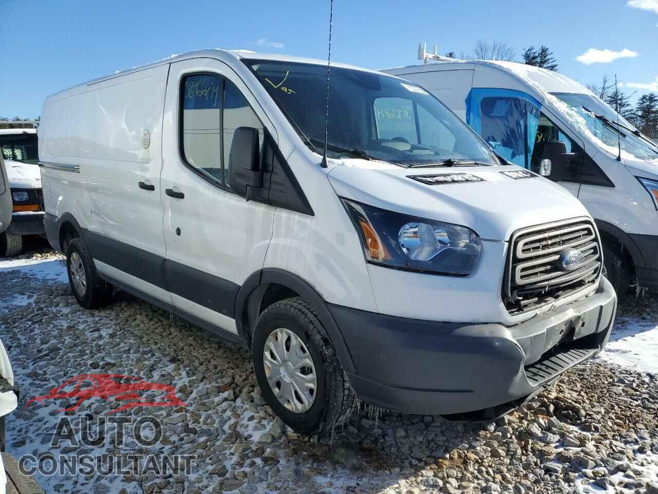 FORD TRANSIT 2018 - 1FTYR1YMXJKB07424