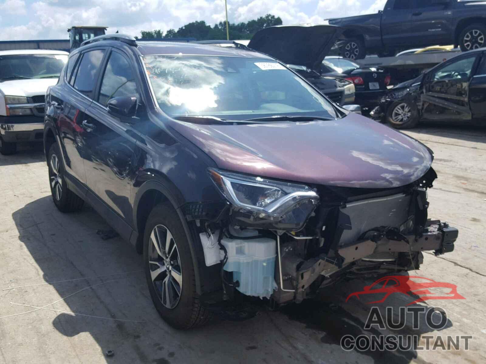 TOYOTA RAV4 XLE 2018 - 2T3RFREV7JW742486