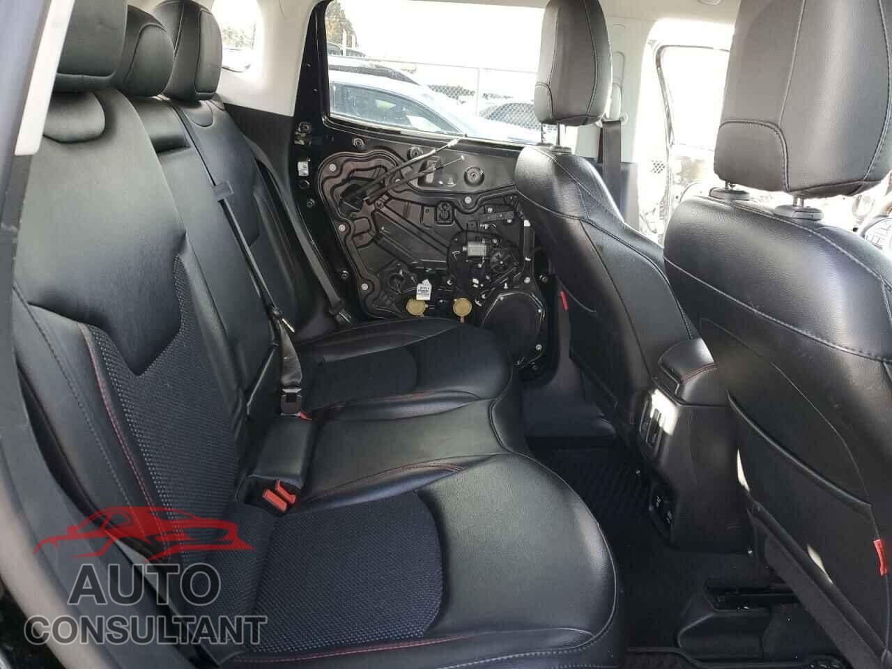 JEEP COMPASS 2020 - 3C4NJDDB1LT184555